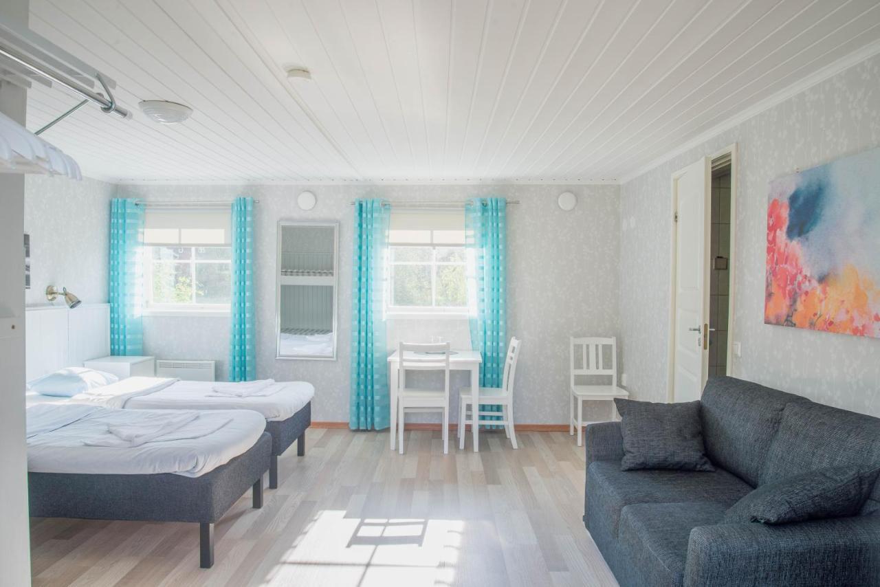 Bed and Breakfast Kastelholms Gästhem Sund Exterior foto