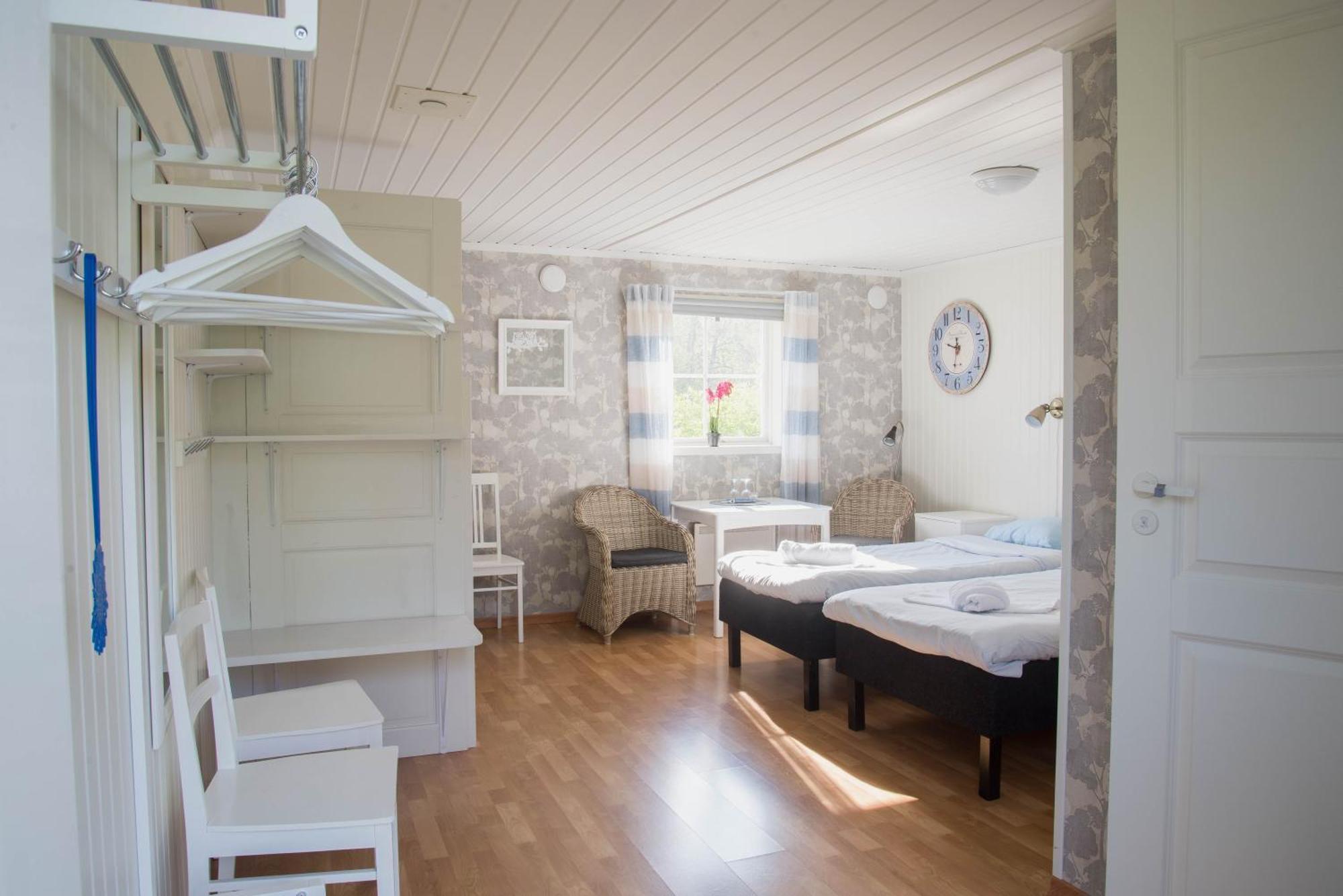Bed and Breakfast Kastelholms Gästhem Sund Exterior foto